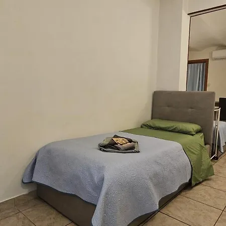King And Apartment