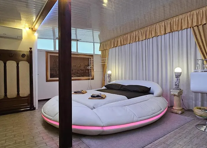 King And 博洛尼亚